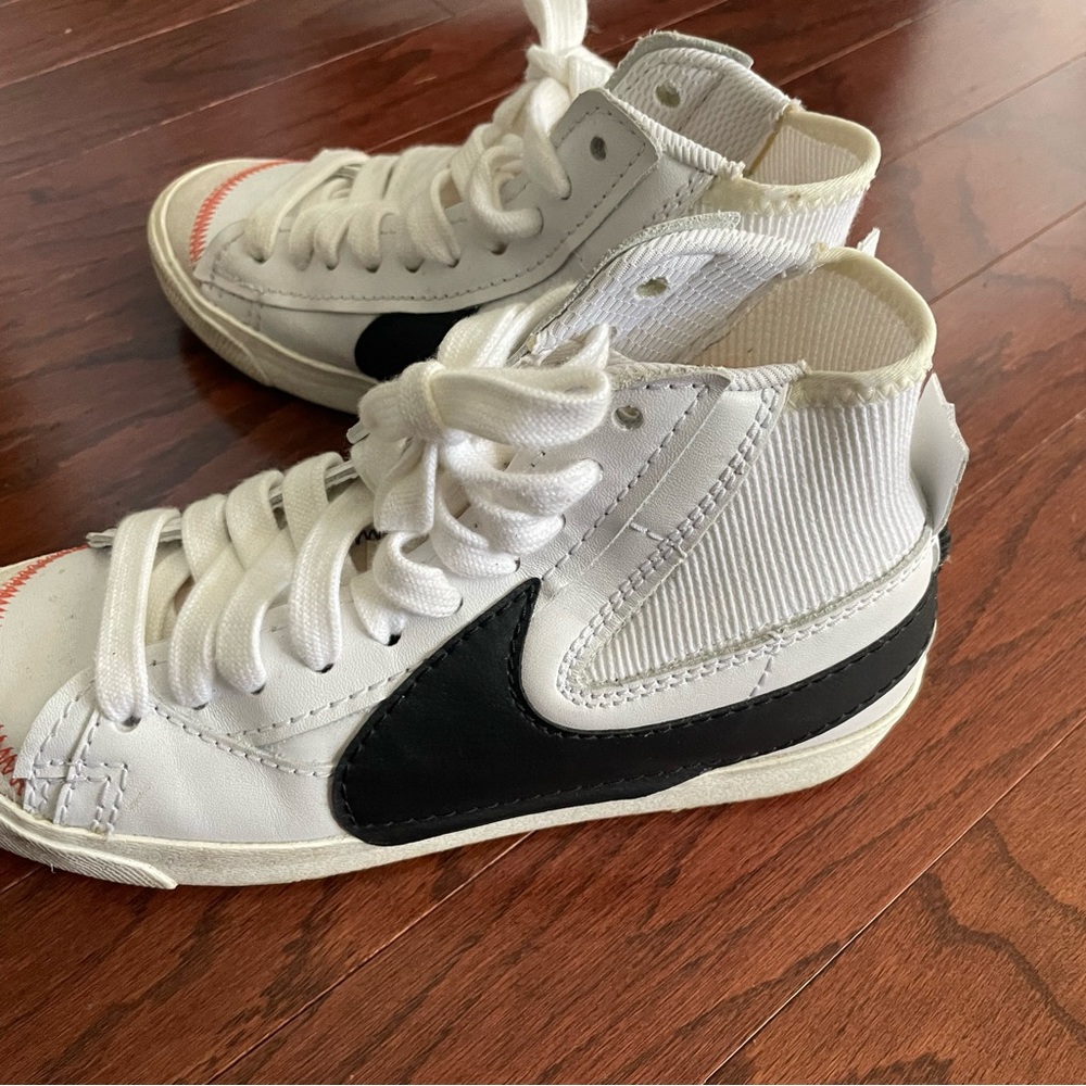 Nike blazers. Oversized swoosh